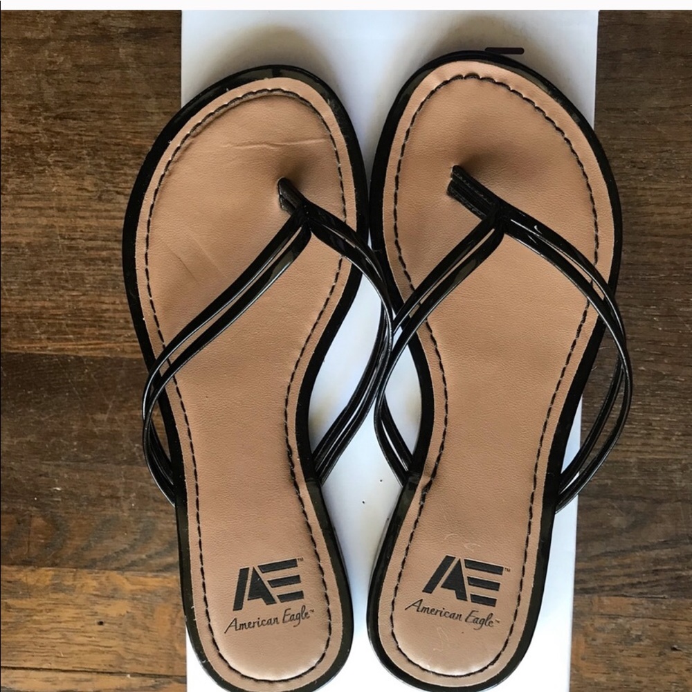 AMERICAN EAGLE SANDALS